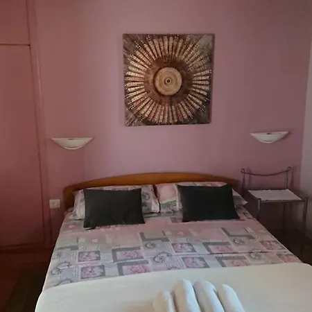 Near - Marica - Rovinj