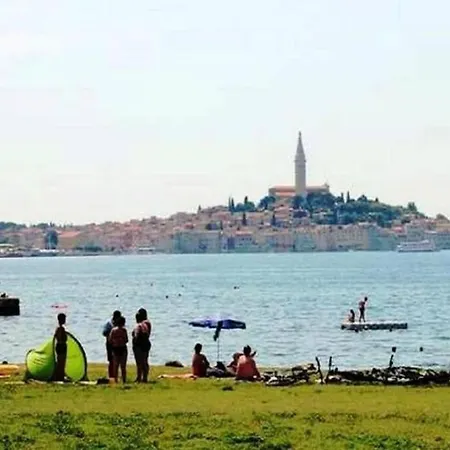 Near - Marica - Apartment